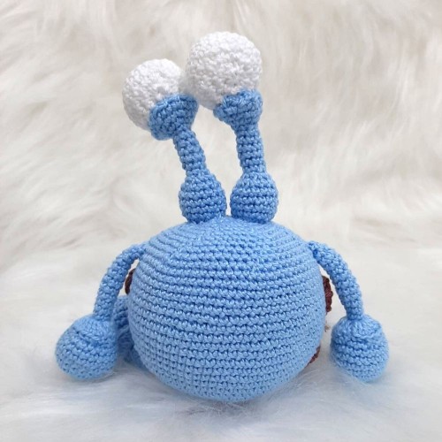 Amigurumi Monstrinho de Crochê - 24 cm